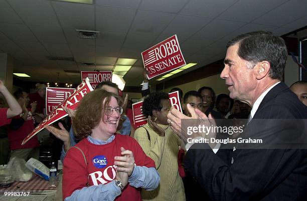 Charles S. Robb, D-Va., at his campaign headquarters in Alexandria for a midday rally before he heads to Norfolk, Virginia, for a few more campaign...