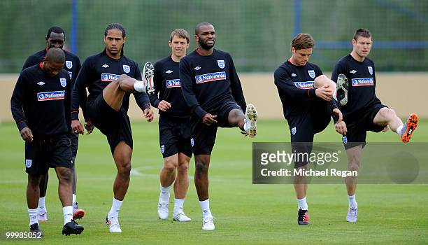 Glen Johnson, Steven Warnock, Darren Bent, Scott Parker and James Milner warm up during an England training session on May 19, 2010 in Irdning,...
