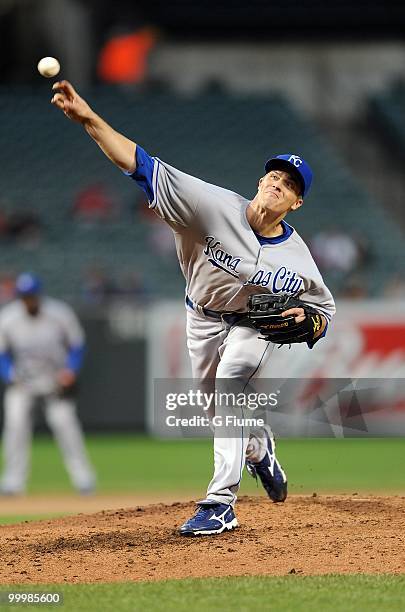 Zack Greinke of the Kansas City Royals pitches against the Baltimore Orioles at Camden Yards on May 18, 2010 in Baltimore, Maryland.