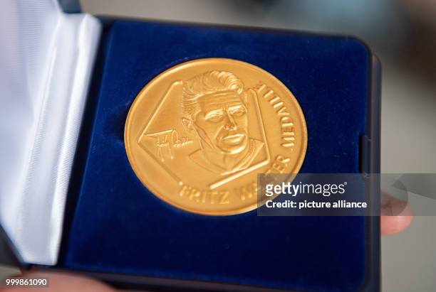 The Fritz Walter Medal in gold, photographed during the bestowal in Fellbach, Germany, 4 September 2017. The best newcomers of the ages U19 and U17...
