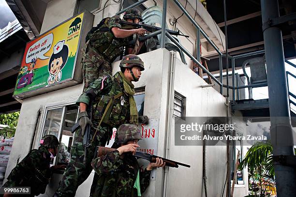 Thai troops preparing to storm the red shirt protesters's camp, in an effort to bring an end to end their protest, on May 19, 2010 in Bangkok,...