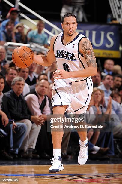 Deron Williams of the Utah Jazz dribbles against the Los Angeles Lakers in Game Four of the Western Conference Semifinals during the 2010 NBA...