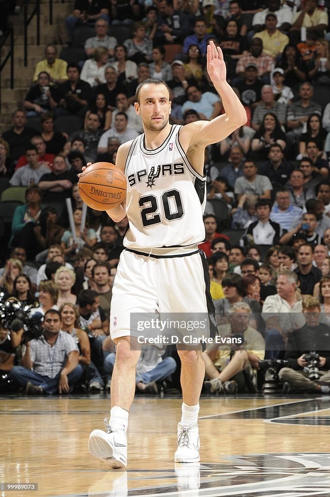 Orlando Magic v San Antonio Spurs