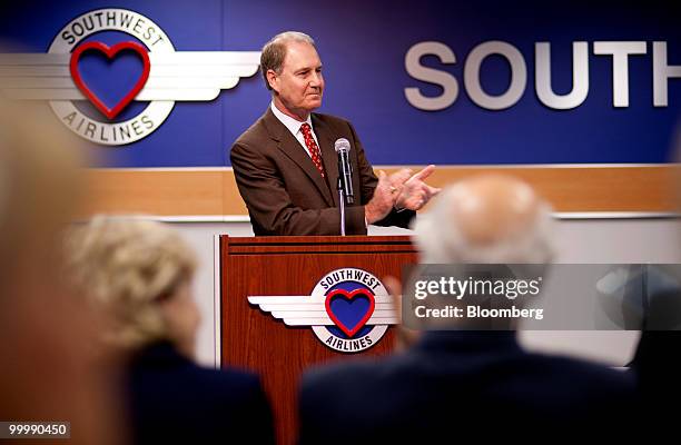 Gary Kelly, chief executive officer of Southwest Airlines Co., speaks at the annual shareholders meeting at company headquarters in Dallas, Texas,...