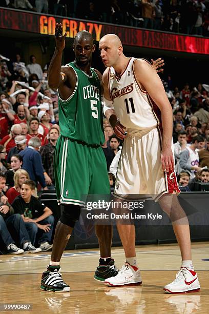 Kevin Garnett of the Boston Celtics is guarded by Zydrunas Ilgauskas of the Cleveland Cavaliers in Game Five of the Eastern Conference Semifinals...