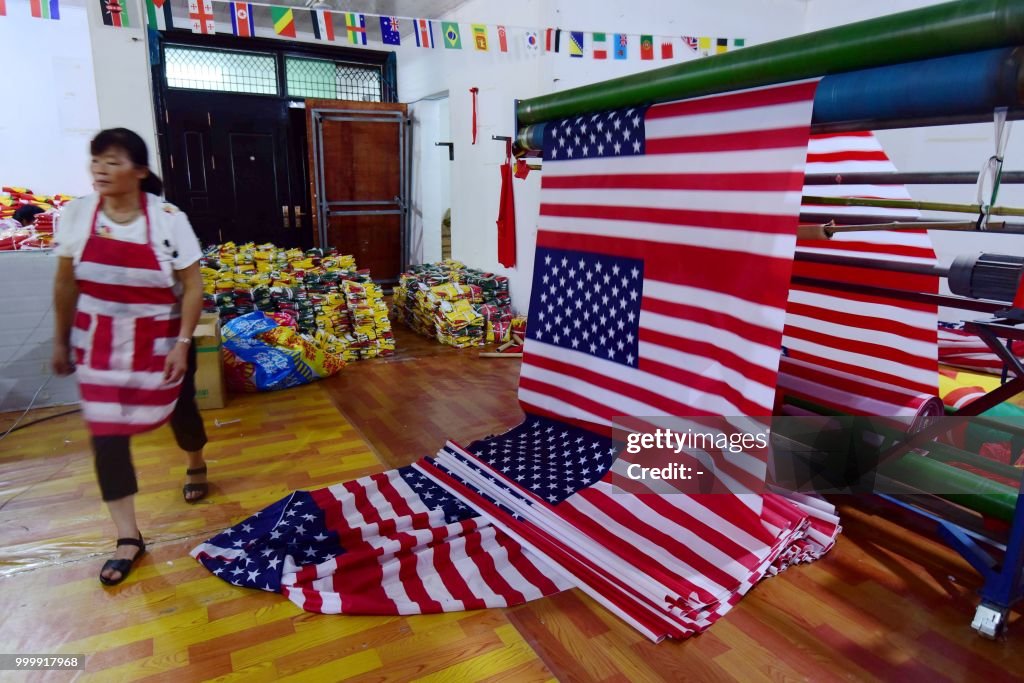 CHINA-US-TRADE-FLAGS-MANUFACTURING