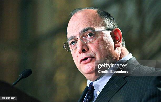 Clarence Cazalot, president and chief executive officer of Marathon Oil Corporation, speaks during an Executives' Club of Chicago luncheon in...