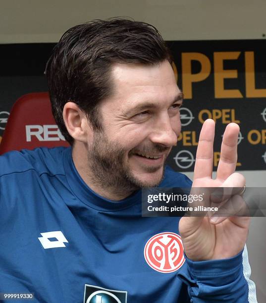 Mainz' coach Sandro Schwarz, photographed during the Bundesliga soccer match between FSV Mainz 05 and Bayer Leverkusen at the Opel Arena in Mainz,...