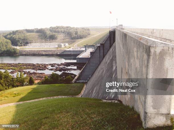 dam from the side - neal stock pictures, royalty-free photos & images