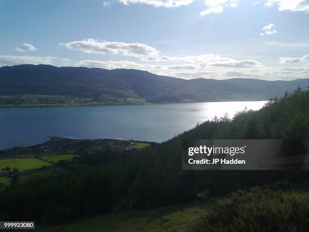 carlingford lough, rostrevor, down, ni - ni ni fotografías e imágenes de stock