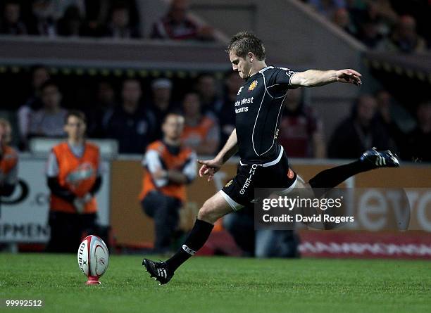 Gareth Steenson of Exeter takes a penalty during the Championship playoff final match, 1st leg between Exeter Chiefs and Bristol at Sandy Park on May...