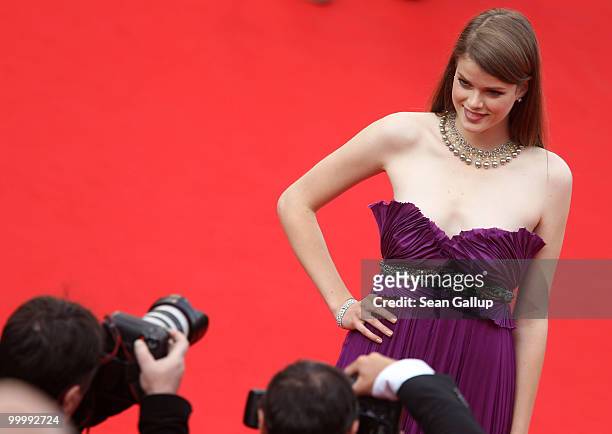 Guest attends the "Poetry" Premiere at the Palais des Festivals during the 63rd Annual Cannes Film Festival on May 19, 2010 in Cannes, France.