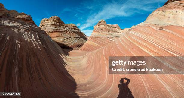 Red Wave Rocks Arizona 1,124 The Wave Rock Formation Stock Photos, High-Res Pictures, and ...