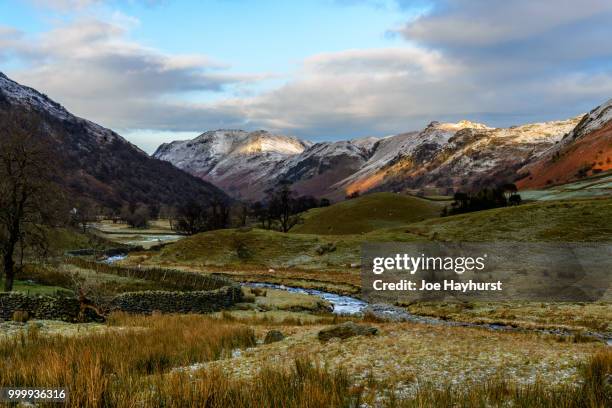 angletarn pikes & place fell - angletarn pikes stock pictures, royalty-free photos & images