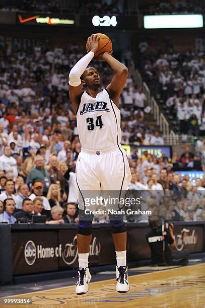 Miles of the Utah Jazz shoots a jump shot against the Los Angeles Lakers in Game Three of the Western Conference Semifinals during the 2010 NBA...