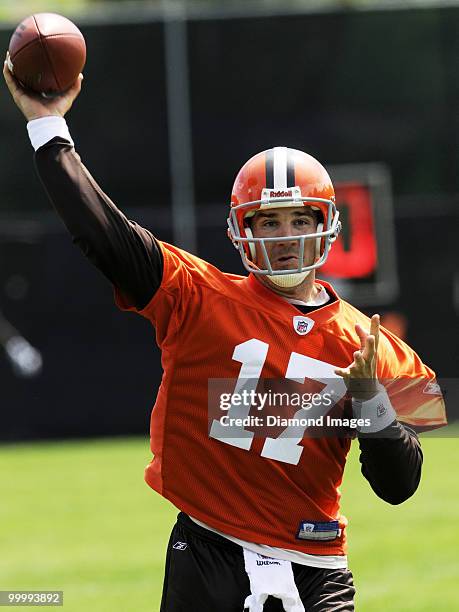 Quarterback Jake Delhomme of the Cleveland Browns throws a pass during the team's organized team activity on May 19, 2010 at the Cleveland Browns...