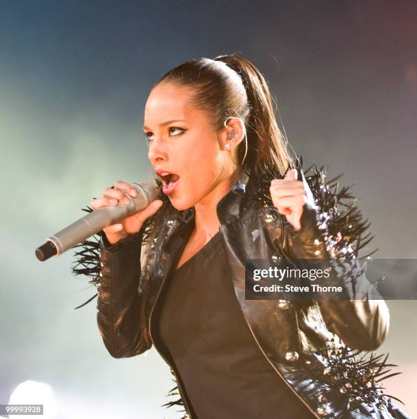 Alicia Keys performs at the NIA Arena on May 19, 2010 in Birmingham, England.