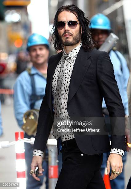 Actor Russell Brand visits "Late Show With David Letterman" at the Ed Sullivan Theater on May 19, 2010 in New York City.