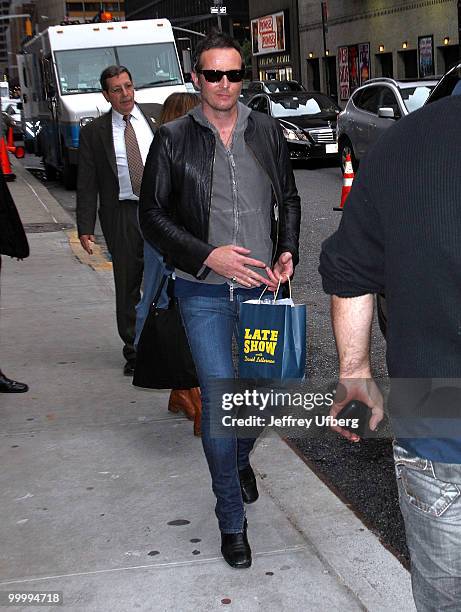 Stone Temple Pilots lead singer, Scott Weiland visits "Late Show With David Letterman" at the Ed Sullivan Theater on May 19, 2010 in New York City.