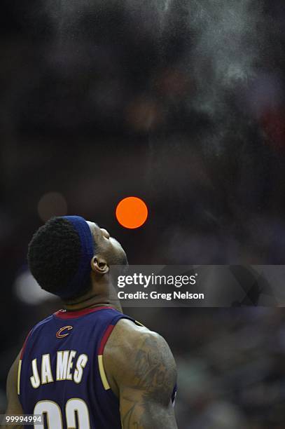 Cleveland Cavaliers LeBron James before game vs San Antonio Spurs. San Antonio, TX 3/26/2010 CREDIT: Greg Nelson