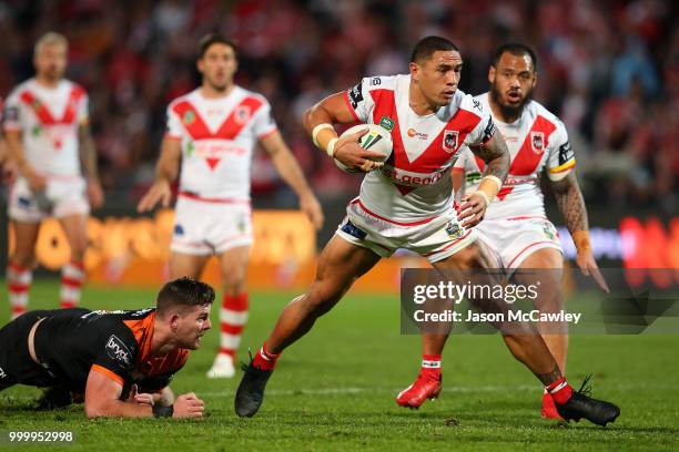 Tyson Frizell of the Dragons runs the ball during the round 18 NRL match between the St George Illawarra Dragons and the Wests Tigers at UOW Jubilee...