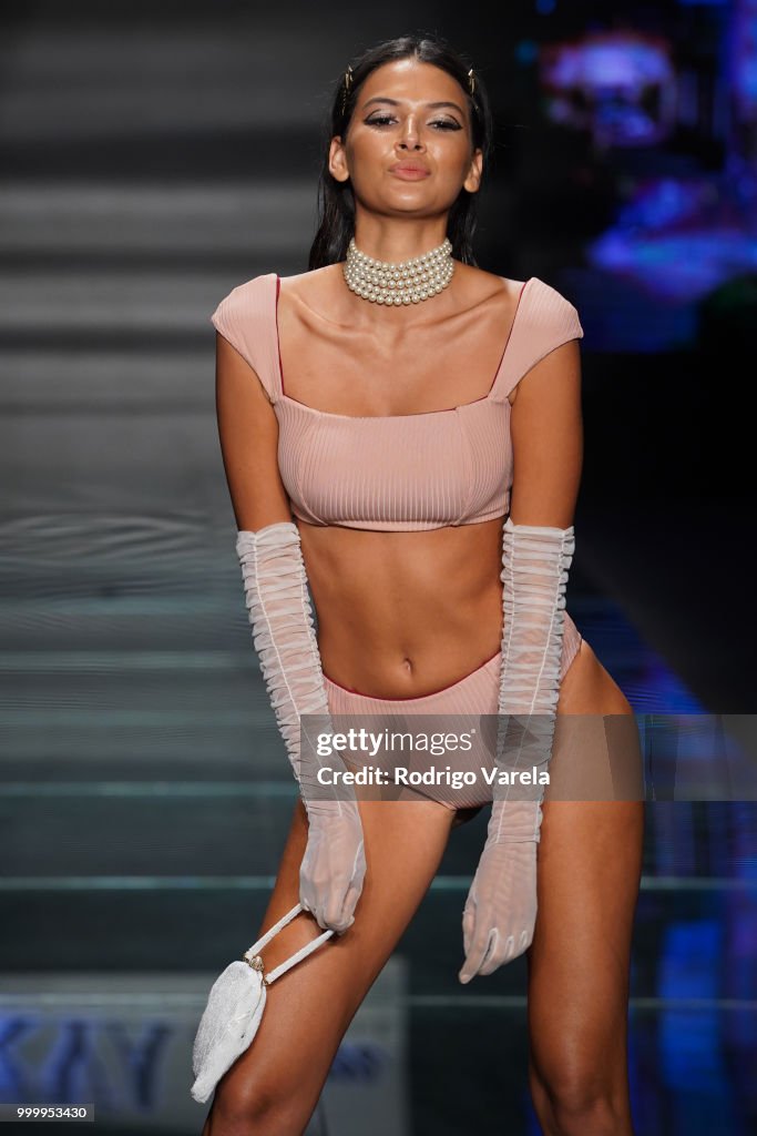 Kya Swim - Runway - Paraiso Fashion Fair