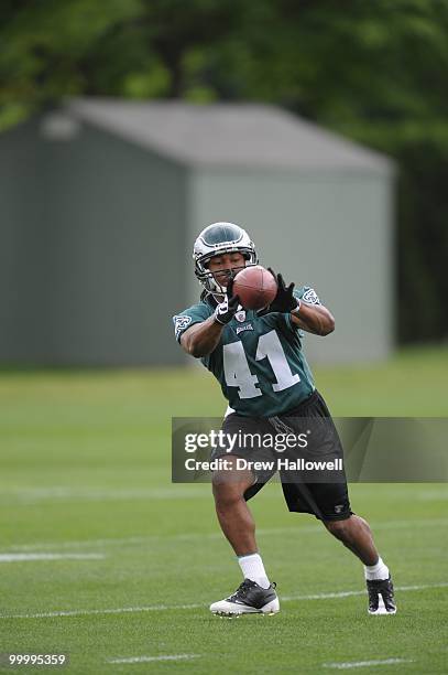 Running back Keithon Flemming of the Philadelphia Eagles catches a pass during practice on May 19, 2010 at the NovaCare Complex in Philadelphia,...