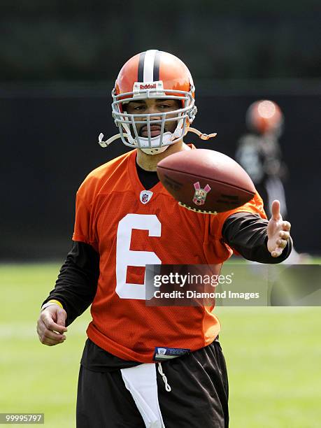 Quarterback Seneca Wallace of the Cleveland Browns waits to run a play during the team's organized team activity on May 19, 2010 at the Cleveland...