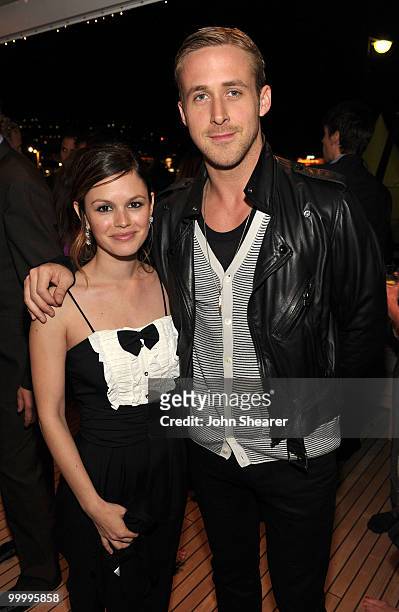 Actors Rachel Bilson and Ryan Gosling attend the "Art of Elysium Paradis Dinner and Party" at Michael Saylor's Yacht, Slip S05 during the 63rd Annual...