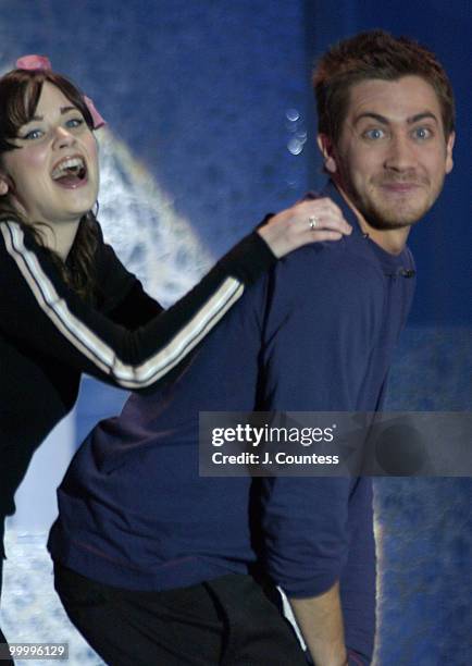 Hosts Zooey Deschanel and Jake Gyllenhaal