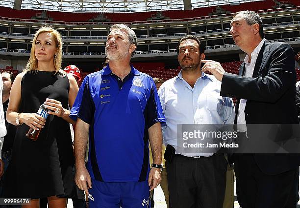 Chivas' Director Angelica Fuentes , Governor of Jalisco Emilio Gonzalez and Chivas' president Jorge Vergara during a visit to the construction of new...