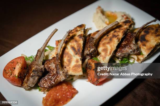 lamb cutlet ready to serve. - lamb cutlets bildbanksfoton och bilder