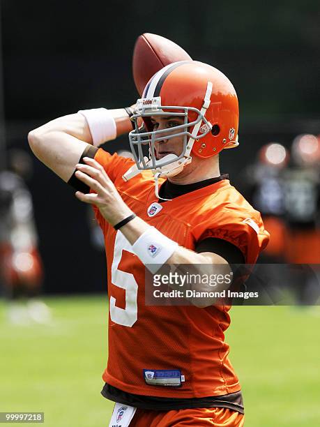 Quarterback Brett Ratliff of the Cleveland Browns throws a pass during the team's organized team activity on May 19, 2010 at the Cleveland Browns...