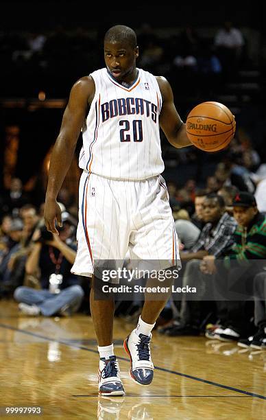 Raymond Felton of the Charlotte Bobcats brings the ball up court during the game against the San Antonio Spurs on January 15, 2010 at Time Warner...