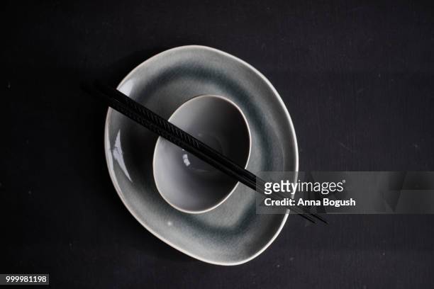 table set with chopsticks - anna stock-fotos und bilder