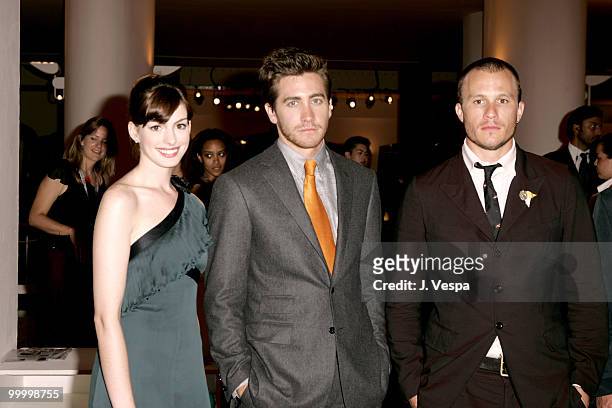 Anne Hathaway, Jake Gyllenhaal and Heath Ledger