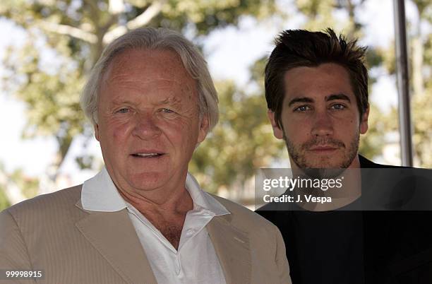 Anthony Hopkins and Jake Gyllenhaal