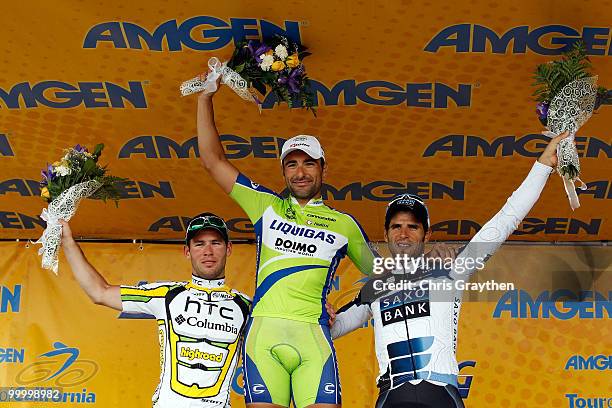 From left, Mark Cavendish of Great Britian riding for HTC-Columbia, Francesco Chicchi of Italy, riding for Liquigas-Doimo, and Juan Jose Haedo of...