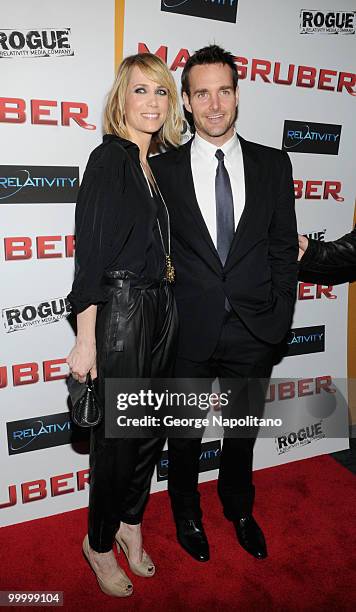 Actors Kristen Wiig and Will Forte attend the premiere of "MacGruber" at Landmark's Sunshine Cinema on May 19, 2010 in New York City.