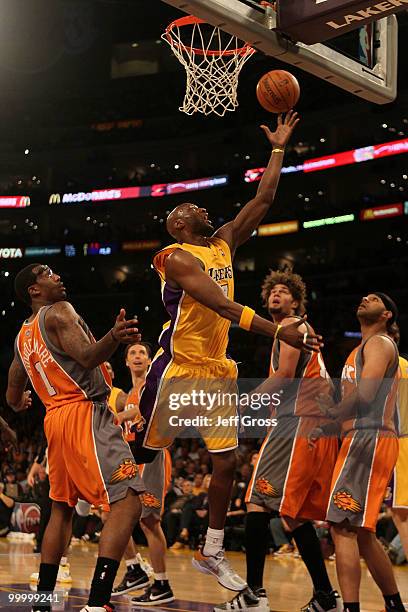 Lamar Odom of the Los Angeles Lakers goes up for a shot against the Phoenix Suns in Game Two of the Western Conference Finals during the 2010 NBA...