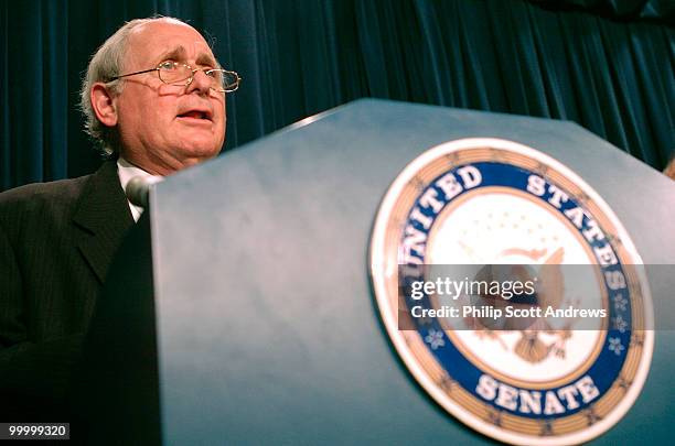 Senator Carl Levin, D-Mich, holds a press conference on a Democratic amendment on Iraq.