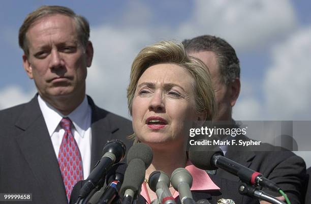 Senator Hillary Rodham Clinton and Govenor George E. Pataki were joined by fellow New York politicians at the House Triangle on Thursday to explain...
