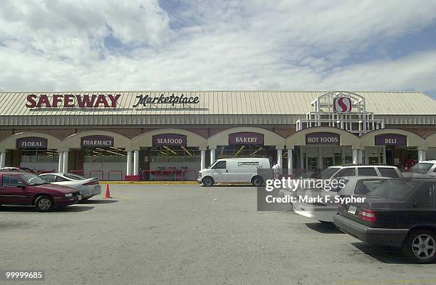 Safeway, 415 14th St. SE