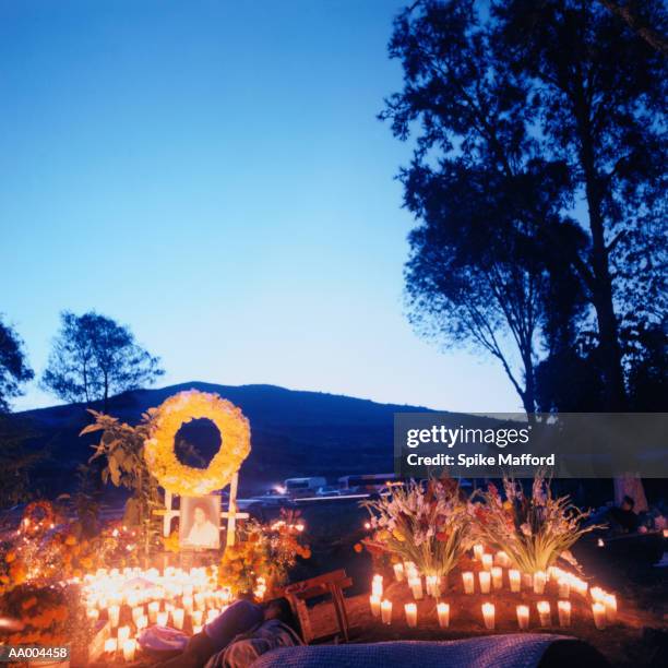 mexican day of the dead celebration at sunrise - celebration imagens e fotografias de stock