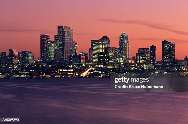 seattle skyline - elliott bay bildbanksfoton och bilder