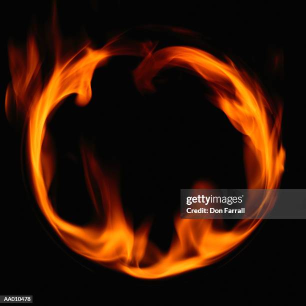ring of fire - ring of fire with jewel stockfoto's en -beelden