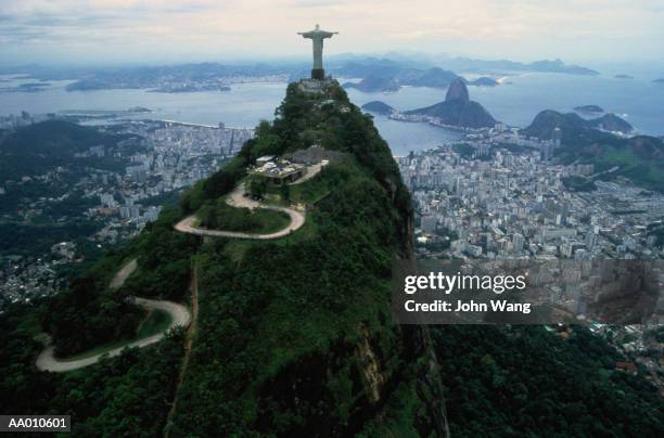 view from corcovado in rio de janeiro, brazil - christ the redeemer rio stock-fotos und bilder