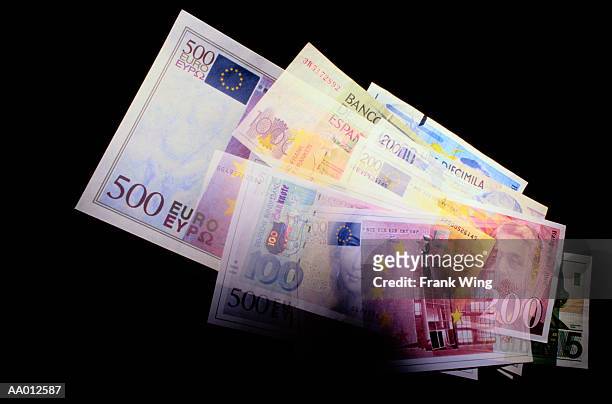euros and european money - five hundred euro banknote stock pictures, royalty-free photos & images