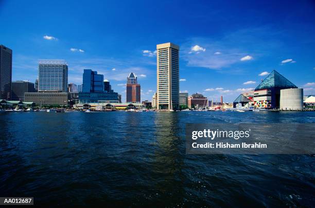 inner harbor of baltimore, maryland - trade center building stock pictures, royalty-free photos & images