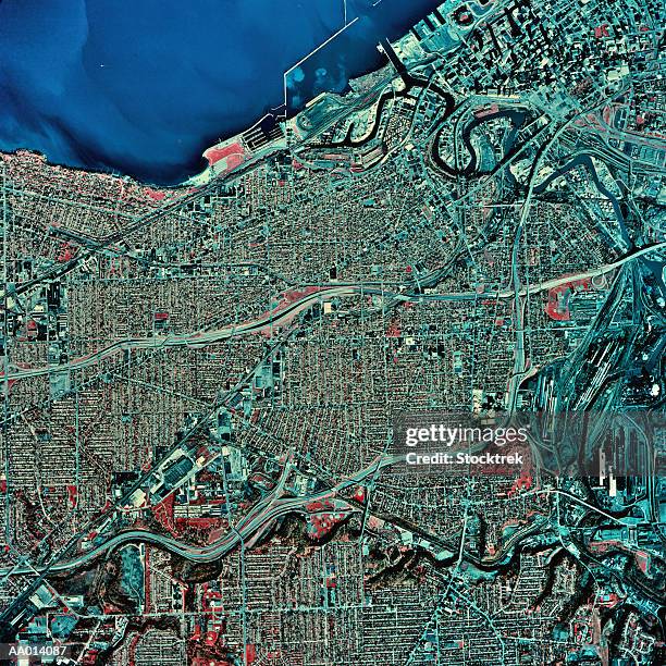 usa, ohio, cleveland and lake erie, satellite image - lake erie cleveland ohio stock pictures, royalty-free photos & images